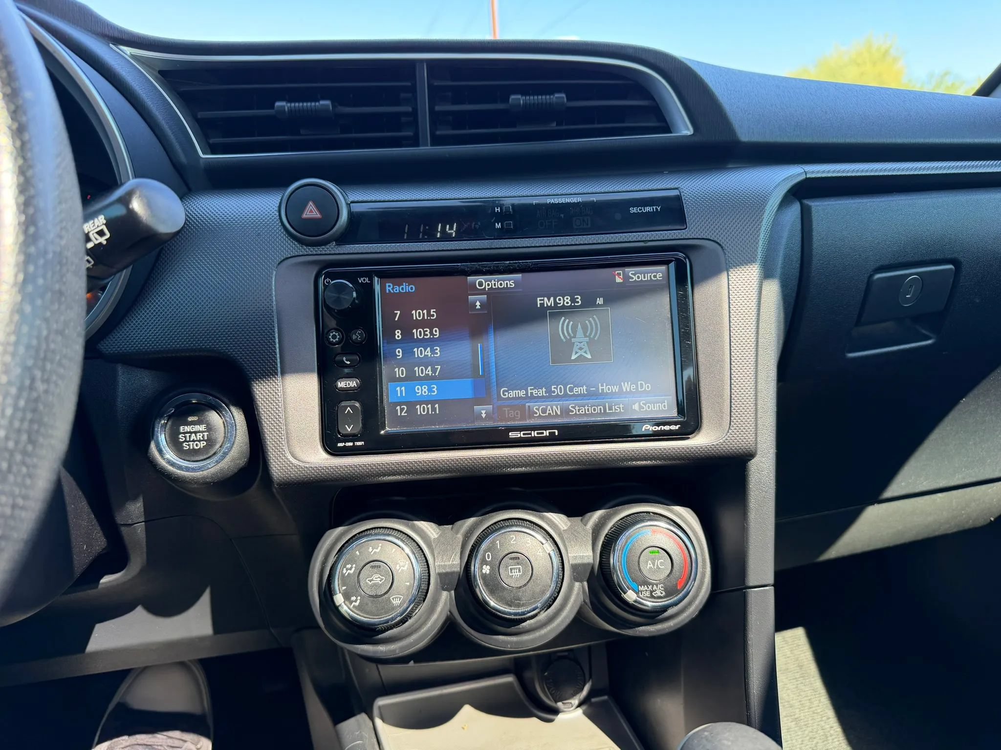 Used 2016 Scion tC FWD image 20