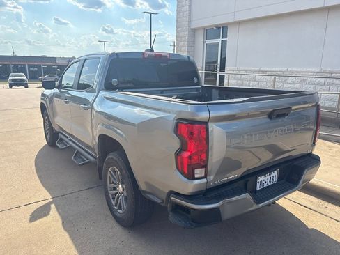 Used 2023 Chevrolet Colorado LT w/ LT Convenience Package RWD image 2