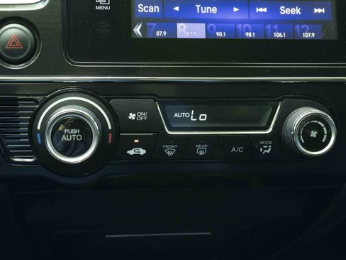 Used 2015 Honda Civic EX image 32