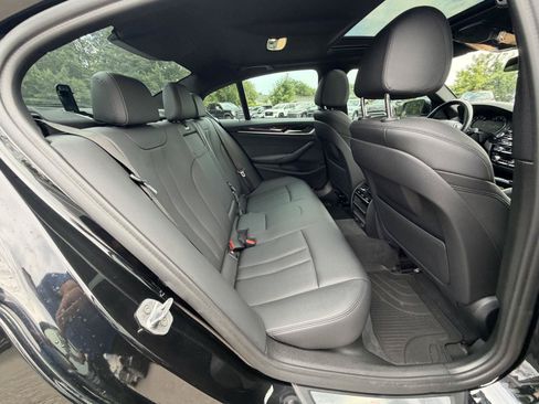Used 2019 BMW 530i xDrive w/ Convenience Package AWD/4WD image 31