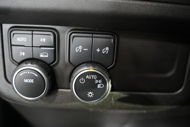 Used 2021 Chevrolet Suburban LS AWD/4WD image 12
