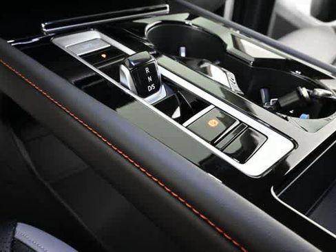 New 2026 Volkswagen Atlas Peak Edition image 28