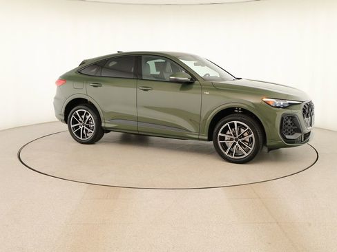 New 2026 Audi Q5 Premium Plus AWD/4WD image 9
