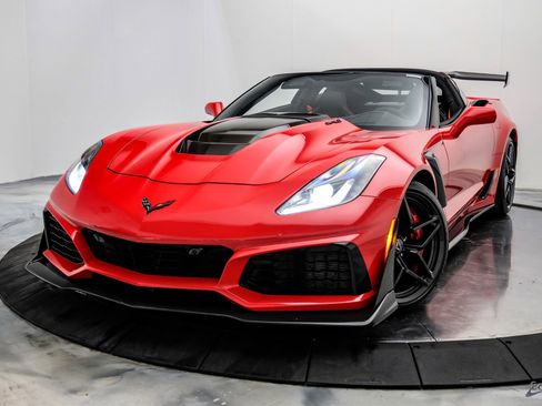 Used 2019 Chevrolet Corvette ZR1 image 5