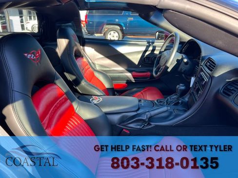 Used 2004 Chevrolet Corvette Coupe w/ Preferred Equipment Group image 19