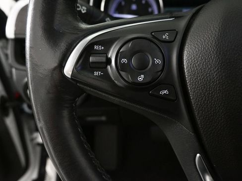 Used 2019 Buick Envision Essence image 11