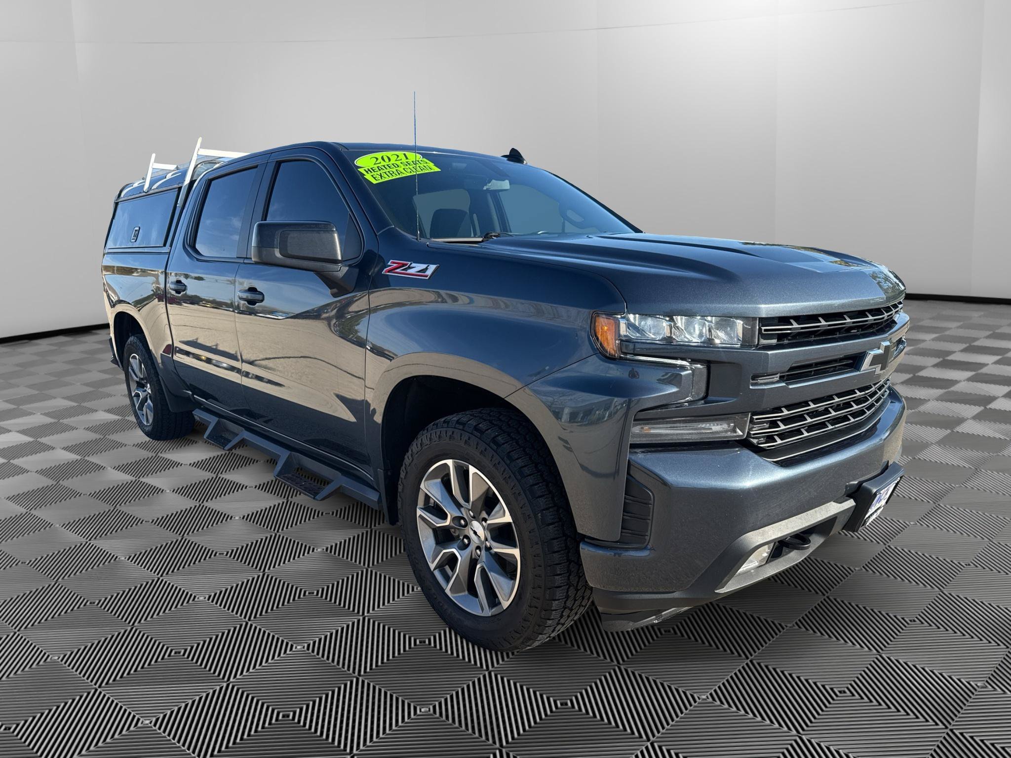 Used 2021 Chevrolet Silverado 1500 RST w/ Z71 Off-Road Package AWD/4WD image 6