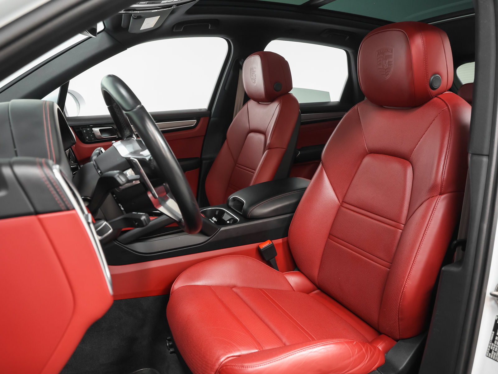 Certified 2023 Porsche Cayenne S Platinum AWD/4WD image 39