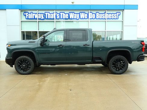 New 2026 Chevrolet Silverado 2500 LTZ w/ LTZ Plus Package AWD/4WD image 7
