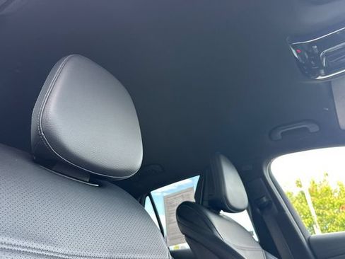 Used 2024 Mercedes-Benz GLC 300 image 19