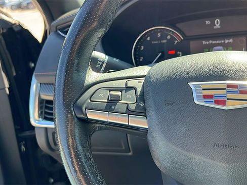 Used 2020 Cadillac XT4 Sport image 18