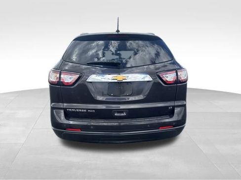 Used 2017 Chevrolet Traverse LT AWD/4WD image 4
