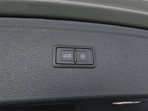 Certified 2023 Audi Q5 2.0T Premium image 27