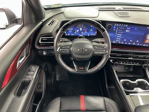 Certified 2024 Chevrolet Traverse RS image 34