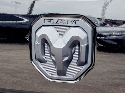 Used 2023 RAM 2500 Limited image 21