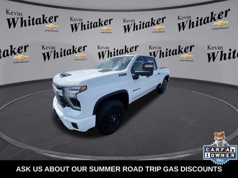 Used 2024 Chevrolet Silverado 3500 LTZ w/ LTZ Plus Package AWD/4WD image 5