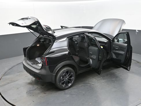 New 2025 Nissan Kicks SR image 44