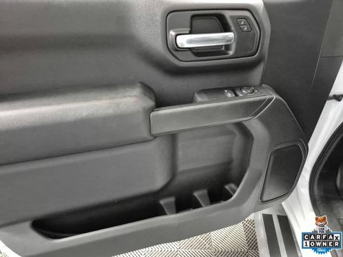 Certified 2025 Chevrolet Silverado 1500 W/T RWD image 14