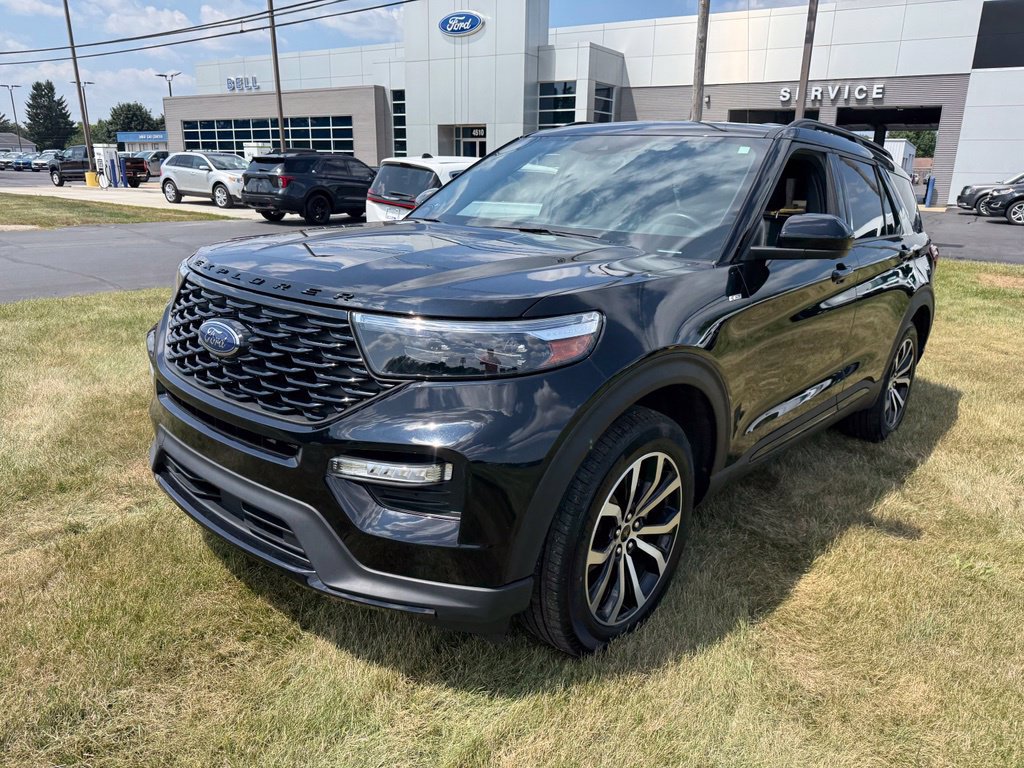 Certified 2023 Ford Explorer ST-Line w/ Class IV Trailer Tow Package AWD/4WD image 5