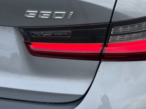 Used 2024 BMW 330i Sedan image 24