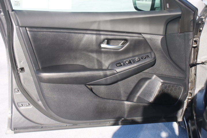 Used 2021 Nissan Sentra SV FWD image 10