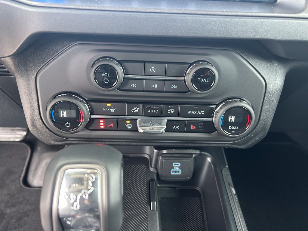Used 2025 Ford Bronco Big Bend AWD/4WD image 14