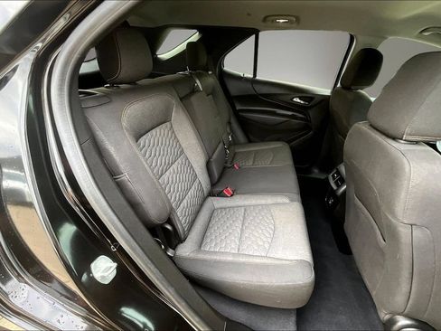 Used 2020 Chevrolet Equinox LT FWD image 25