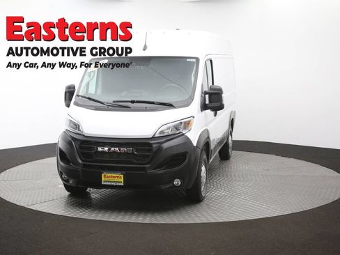 Used 2023 RAM ProMaster 2500 w/ Convenience Group FWD image 47