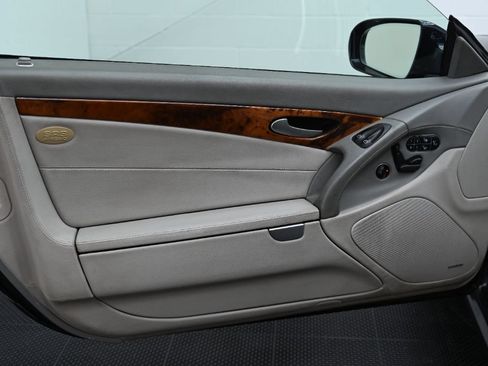 Used 2009 Mercedes-Benz SL 550 w/ Premium I Pkg image 15