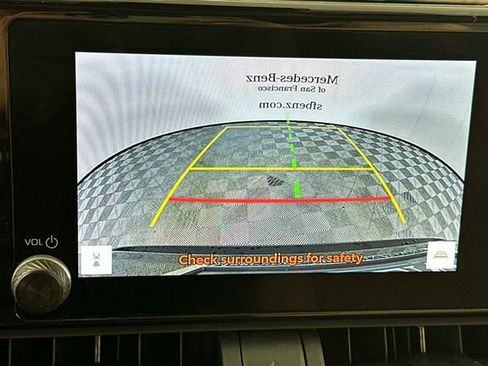 Used 2025 Toyota RAV4 XLE image 22