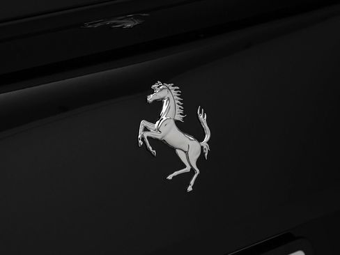 Used 2018 Ferrari 812 Superfast RWD image 43