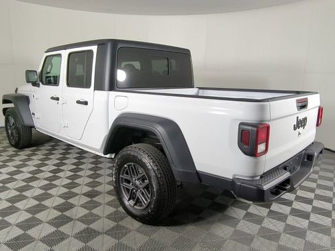 New 2026 Jeep Gladiator Sport image 7