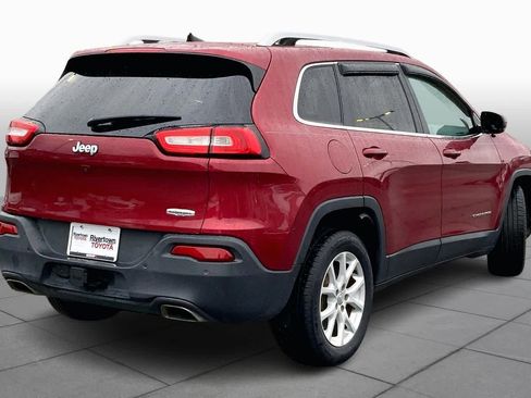 Used 2017 Jeep Cherokee Latitude w/ Comfort/Convenience Group image 13
