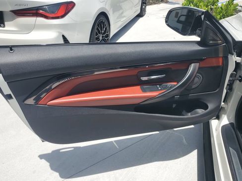 Used 2015 BMW M4 Coupe RWD image 25