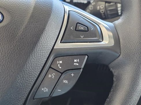 Used 2022 Ford Edge SEL w/ Convenience Package image 26