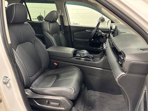 Certified 2023 Honda Pilot Elite image 12