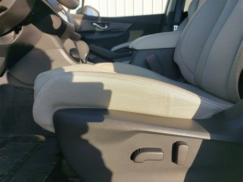 Certified 2025 Subaru Ascent Premium image 28