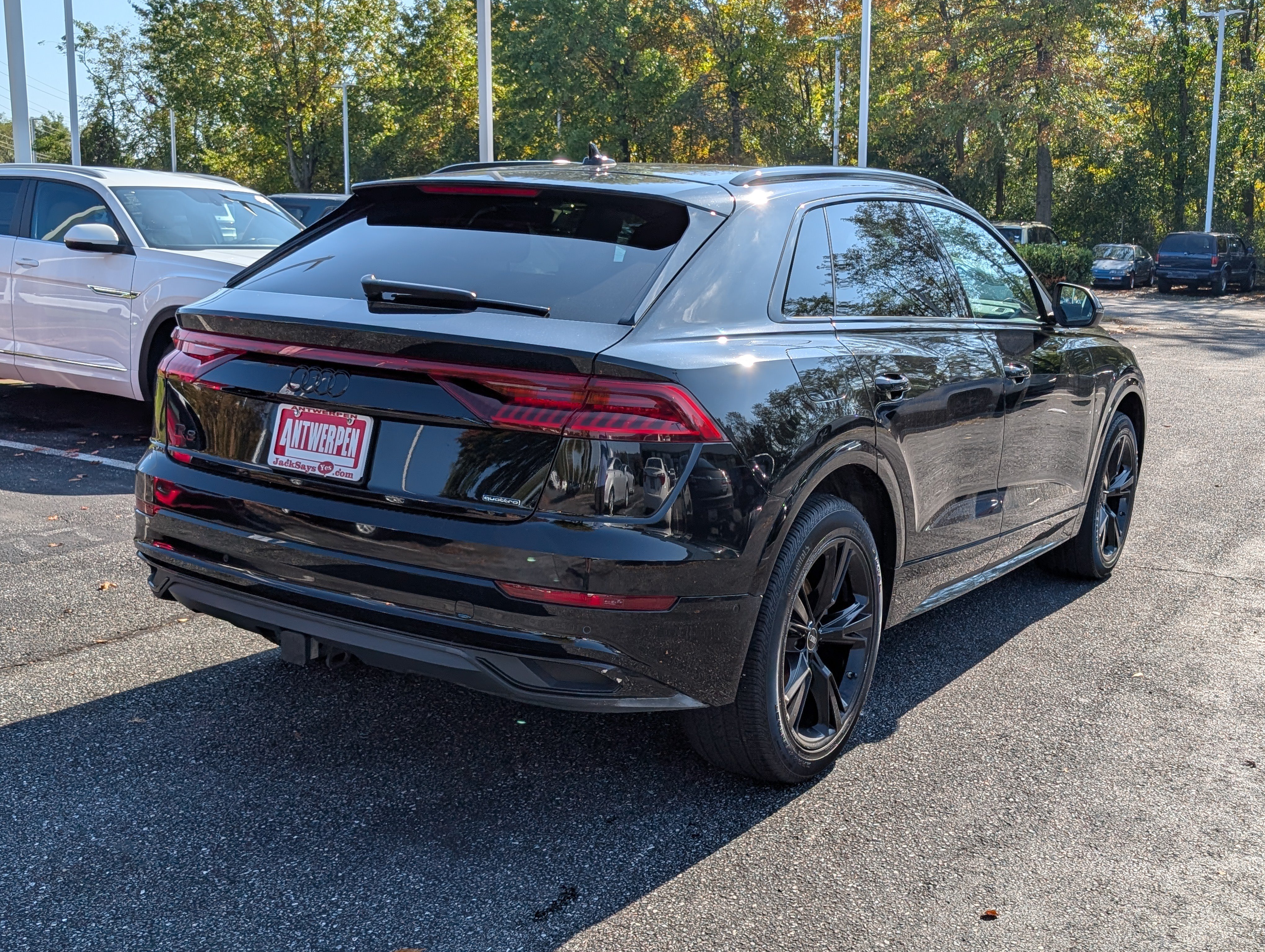 Used 2023 Audi Q8 Premium Plus w/ Premium Plus Package AWD/4WD image 3