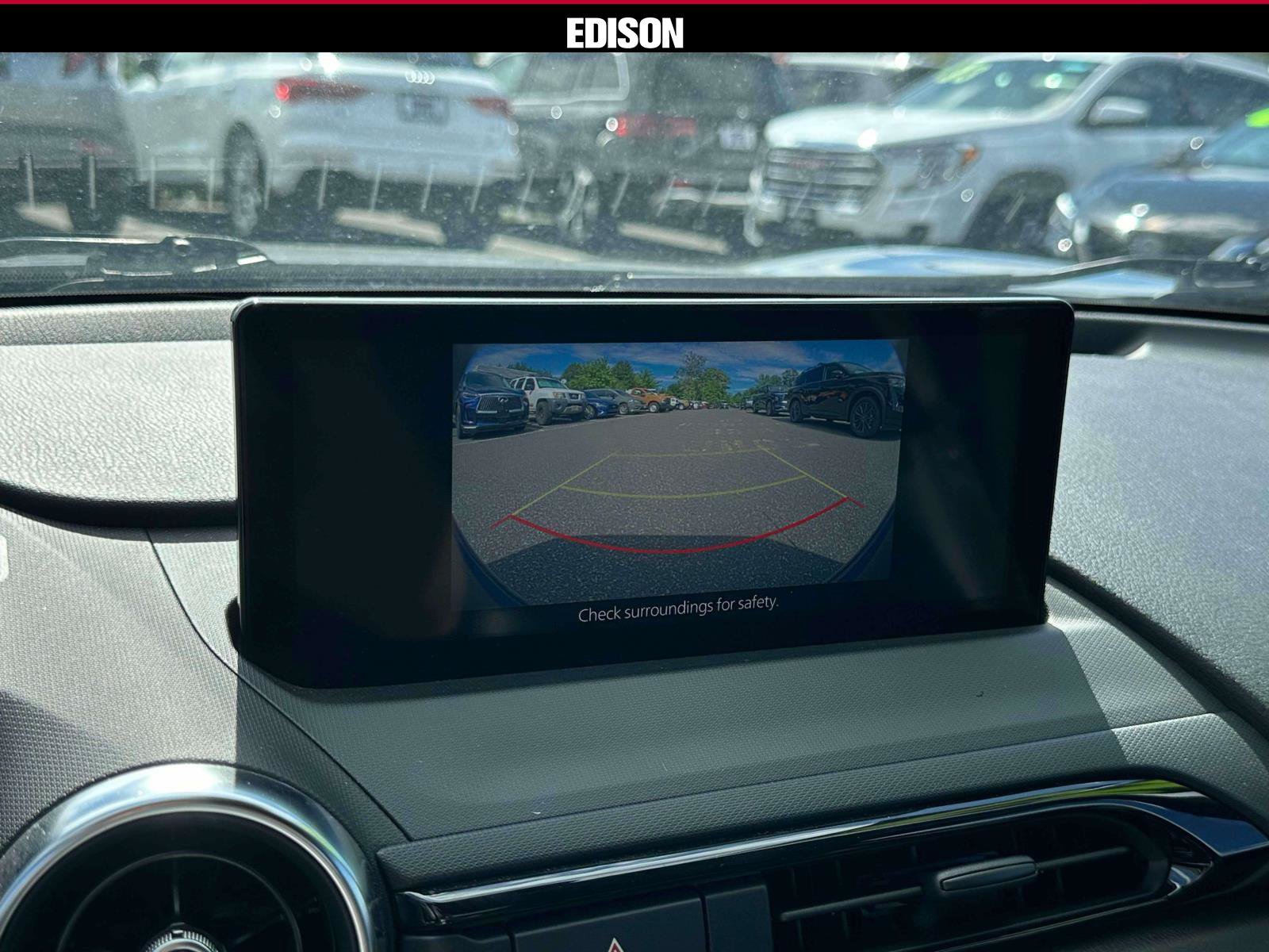 Used 2025 MAZDA MX-5 Miata RF Grand Touring RWD image 25