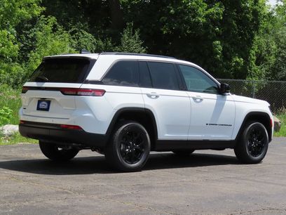 New 2026 Jeep Grand Cherokee Altitude
