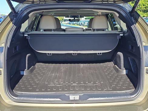 Certified 2023 Subaru Outback Limited image 12