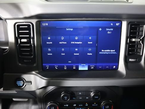 Used 2024 Ford Bronco Big Bend AWD/4WD image 46