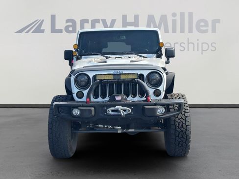 Used 2014 Jeep Wrangler Unlimited Rubicon AWD/4WD image 6