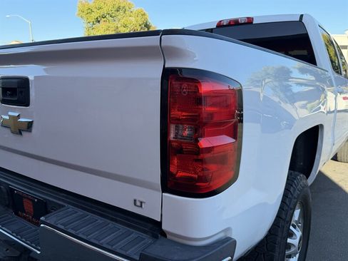 Used 2016 Chevrolet Silverado 2500 LT w/ Z71 Package, Off-Road AWD/4WD image 16