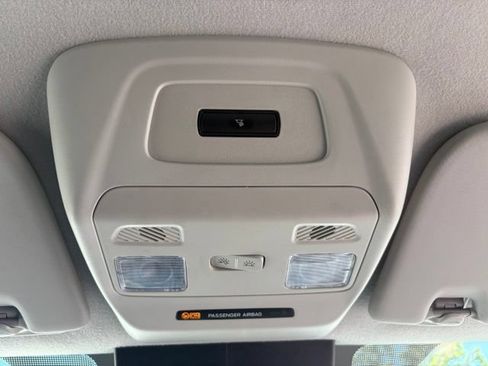 Used 2025 Ford Transit 250 Low Roof w/ Exterior Upgrade Package RWD image 27