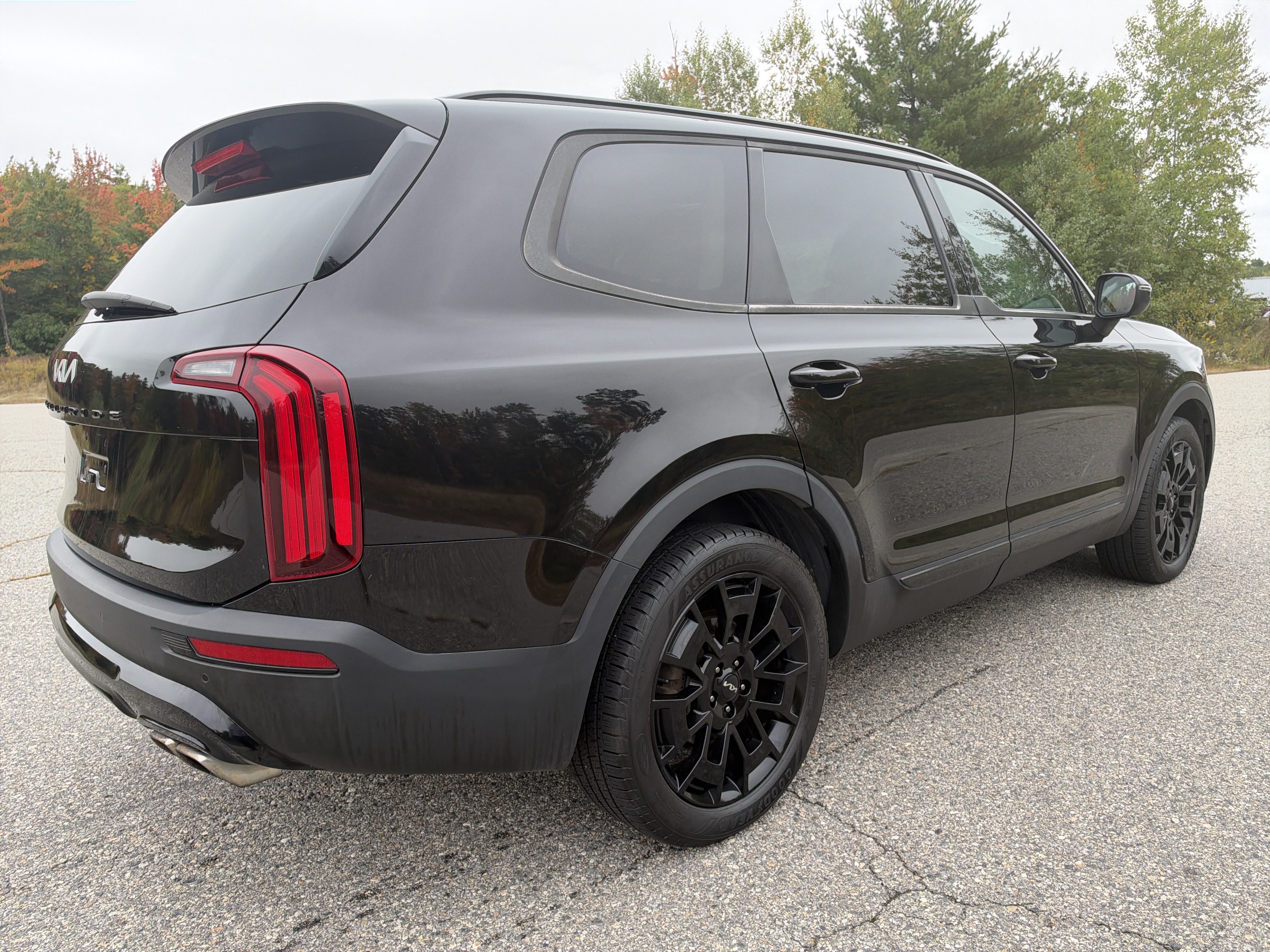 Used 2022 Kia Telluride EX w/ EX Premium Package AWD/4WD image 5