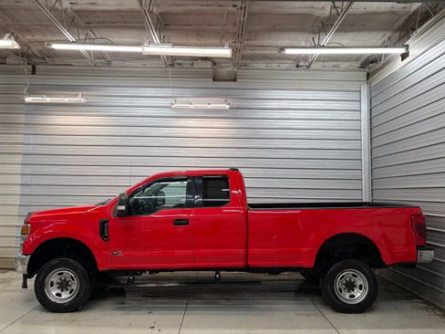 Used 2021 Ford F250 XLT image 5