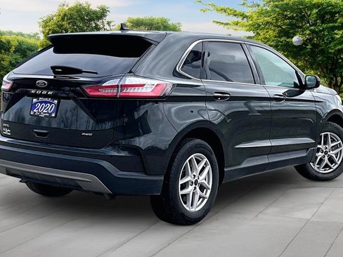 Used 2023 Ford Edge SEL image 12