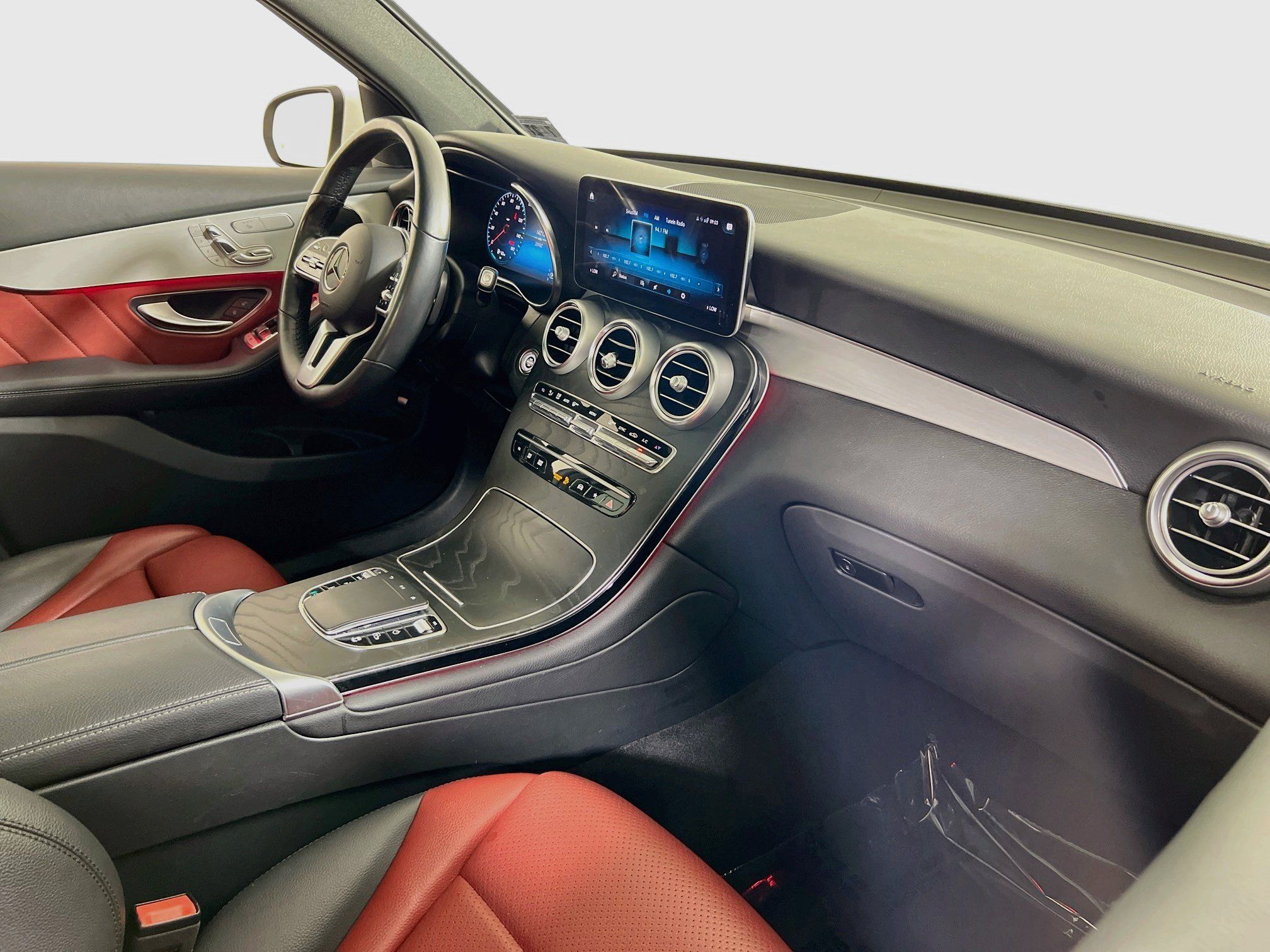 Used 2022 Mercedes-Benz GLC 300 4MATIC image 28