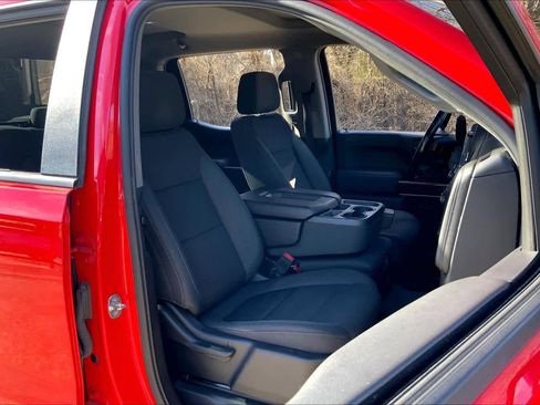 Used 2019 Chevrolet Silverado 1500 LT w/ All-Star Edition image 8